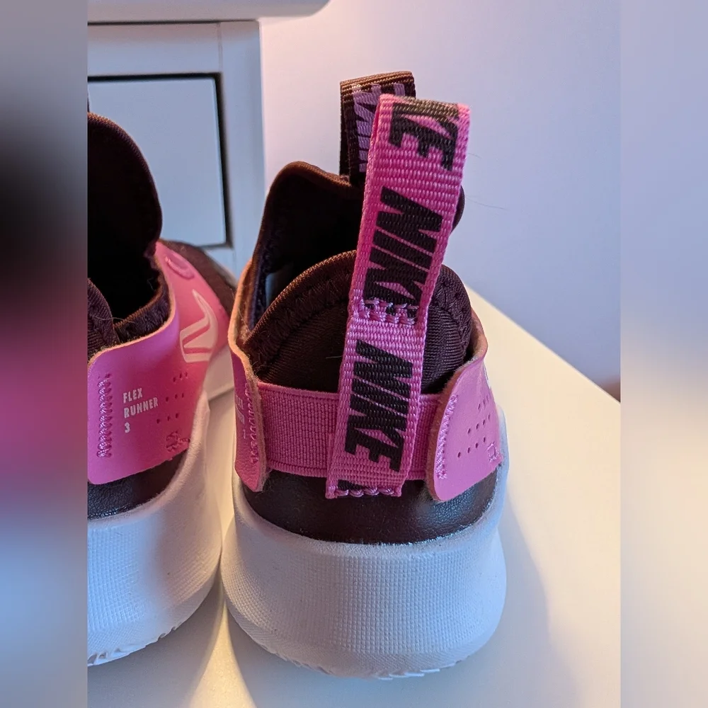 Nike Flex Runner 3 Burgundy And Pink Size 10.5C